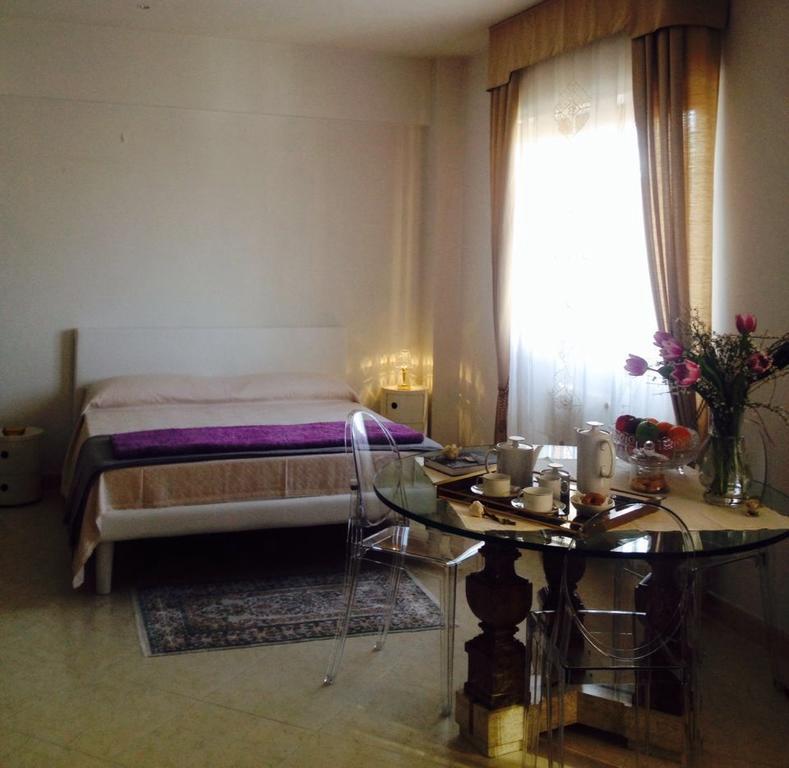Bed and Breakfast L'Attico Del Centro Matera Zewnętrze zdjęcie